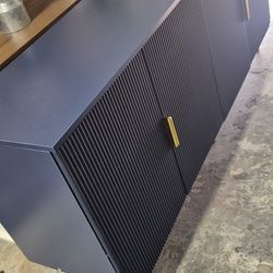 EXTRA LONG DARK BLUE & GOLD SIDEBOARD OR TV STAND BRAND NEW 67X18X30 FLUTED SHAPE