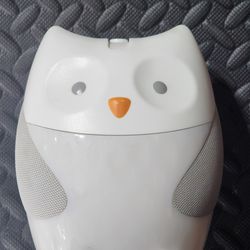 Owl sound machine