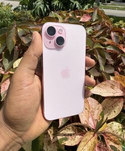 UNLOCKED IPHONE 15 PLUS / LOW PRICES