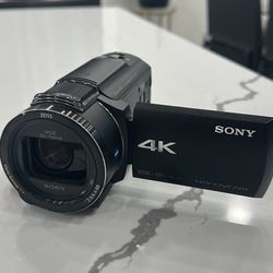 Sony Ax43 4 K Camera
