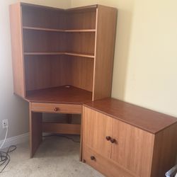 Corner Desk w additional cabinet 