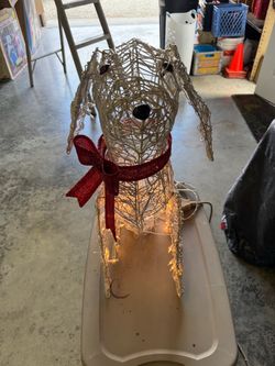 Pre - Lit Outdoor Christmas Dog Display - $15