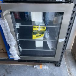 140 Can Capacity Stainless Steel Fridge