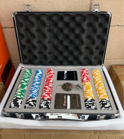 Kit de cartas y monedas poker