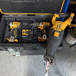 Dewalt Drill Set