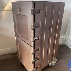 Cambro Hot Cold Food Holding Cart