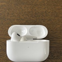 Apple AirPod Pro 2 (Case With Left Earbud Only)