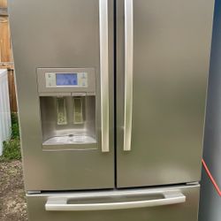 Refrigerador Gris Whirlpool 