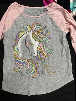 5t girl long sleeves $2 each