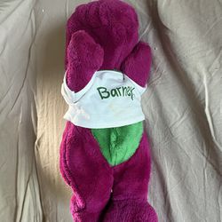 Vintage 1992 BARNEY Stuffed Animal Purple Dinosaur w/white t-shirt Lyons Group