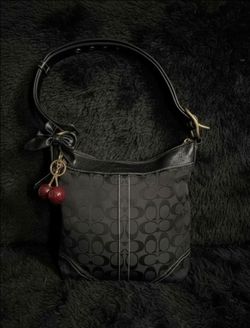 Y2K Coach Signature C Shoulder Bag/Crossbody