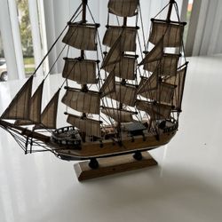 Tall sailing ship Model