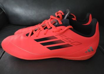 Boys Futsal Shoes