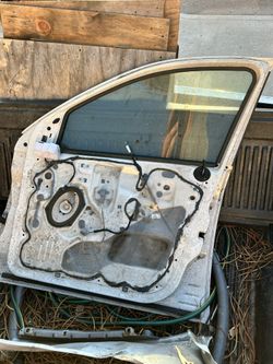 Ford Focus Window And Window Motor Assembly 08-11