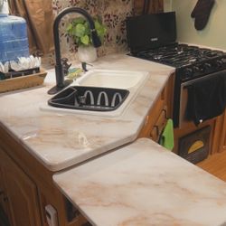 Travel trailer 