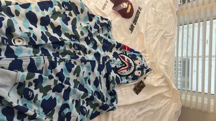 Brand New Bape Camo hoodie 2 XL