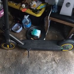 NINEBOT PRO  ELECTRIC SCOOTER