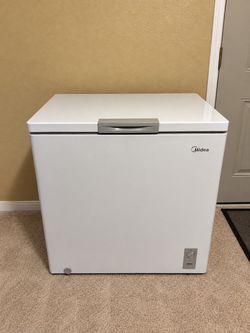 Midea Chest Freezer