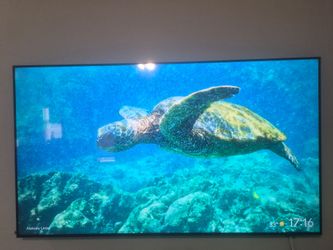 75-inch Samsung 4K Smart TV
