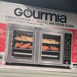  Gourmia 43L XL Digital Countertop Oven with Single-Pull French Doors