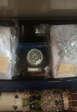 Gift box / Ring crystal white “Harras”. Wedding