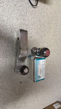 Trailer receiver hitch and balls 2” and 2 5/8”