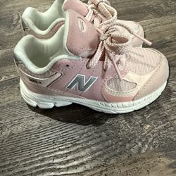 New balance Toddler Shoes Size 8