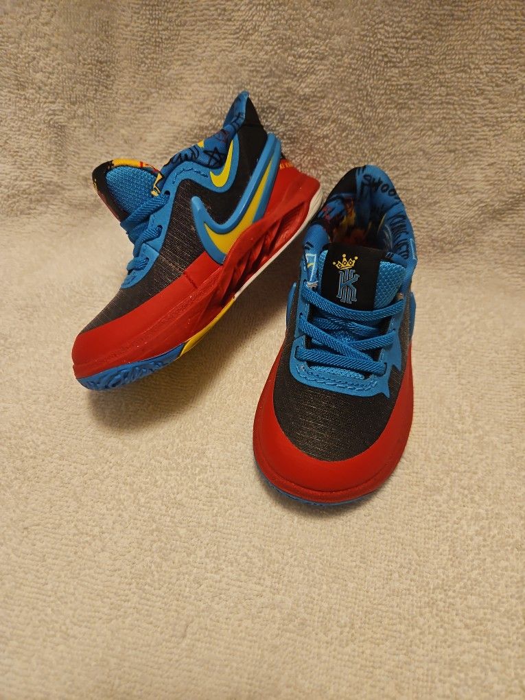 Nike Kyrie 8 GO SE Shoes