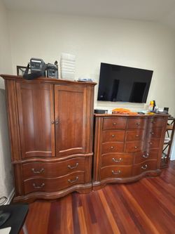 *** Set of two large wooden dressers***