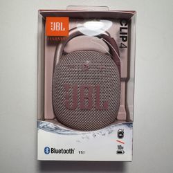 JBL Clip 4 