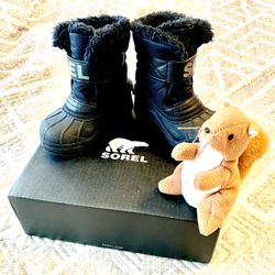 SOREL BRANDED SHOES👟 KIDS Size9(great SHAPE & CONDITION:10/10) Like BRAND NEW!! Used Twice)