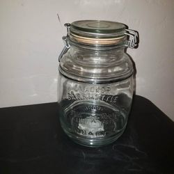 LARGE VINTAGE AIRTIGHT CRACKER BARREL STYLE 4 QUART GLASS MASON JAR CANISTER CONTAINER W/ BUILT-IN LID