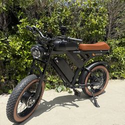 *Barely Used* 37Mph Moped style 3000W E-Bike
