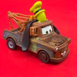 Mattel Disney Pixar Cars Goofy Tow Mater Disney Parks Exclusive