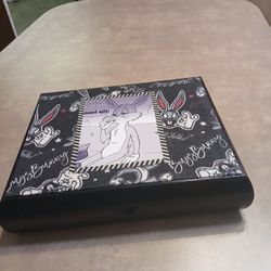 Alterd Box. Bugs Bunny