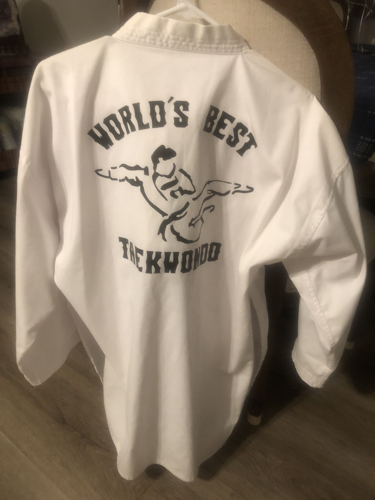 Para Entrenar Karate El El Gimnasio Lo Dan A Mas De $100