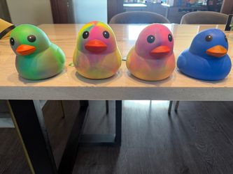 Sunny Days duck squishy
