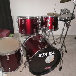 TAMA DRUM SET. CYMBAL AND High hats.  ROTO TOMS 