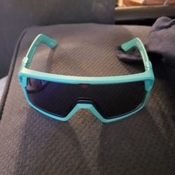 Spy Monolith Glasses