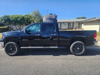 2012 GMC Sierra 2500 LIFTED DIESEL TRUCK LEATHER GMC SIERRA 2500 LIFTED