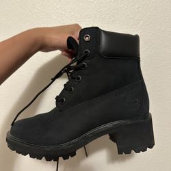 Women Black Timberland Boots
