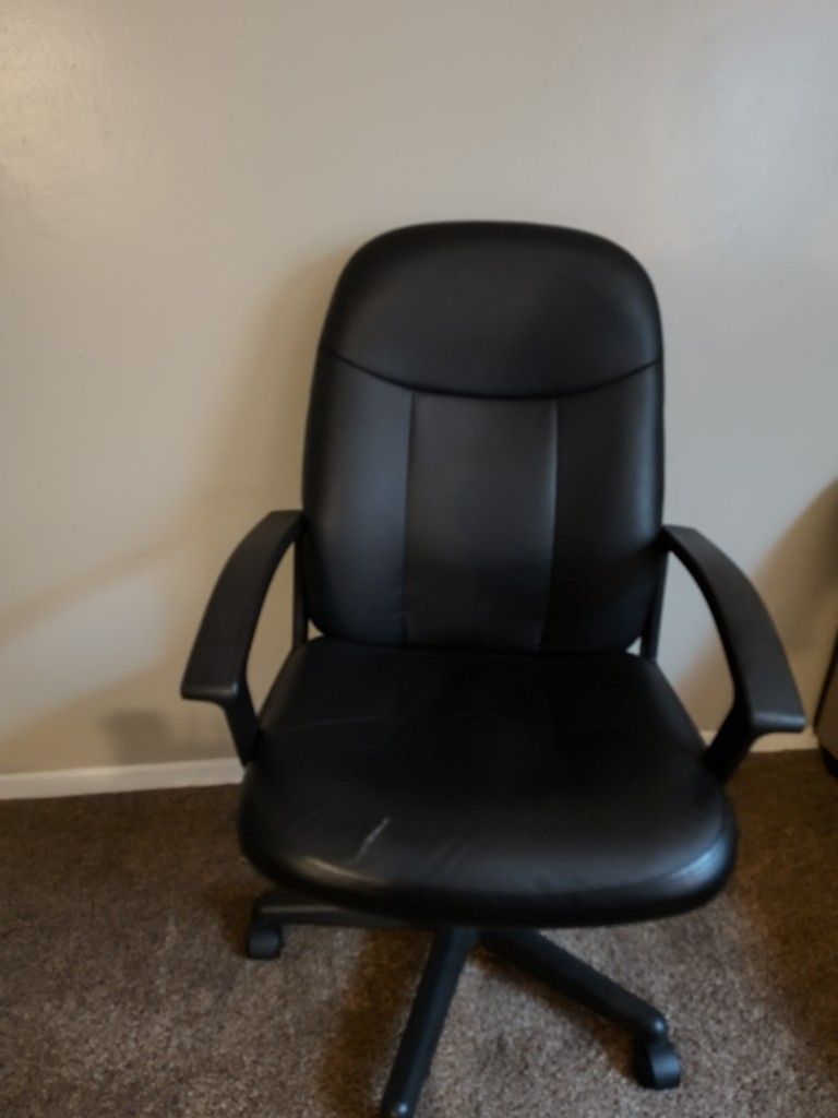 Black Office Chair