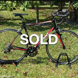 GIANT AVAIL. Excellent Condition. 53-54 cm. Contact for more details. 