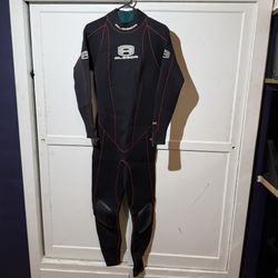 Women's Aleeda Wetsuit Size XL