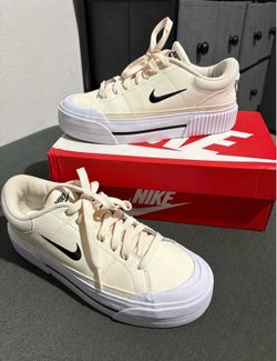 Nike court legacy