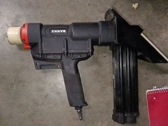 Ground and concrete nailer