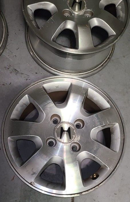 2001 Honda Accord EX Factory Rims for Sale in Land O' Lakes, FL - OfferUp