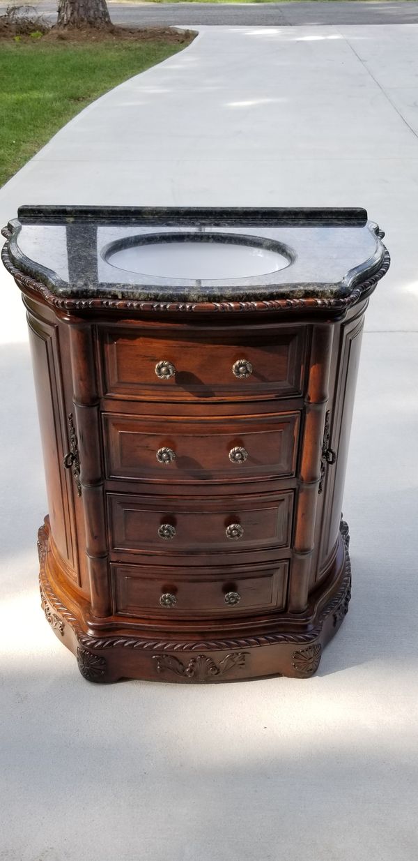 Bathroom vanity for Sale in Chattanooga, TN OfferUp