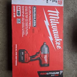 milwaukee 18v 1/2 inch Brushless impact wrench