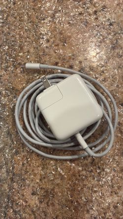 Apple MacBook Air Charger 2023